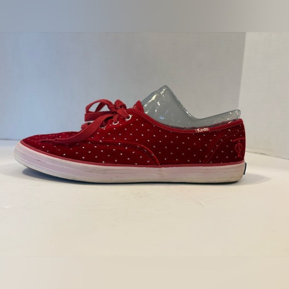 Keds Taylor Swift red velvet rhinestone accented tour sneakers size 8.5 - Picture 4 of 13